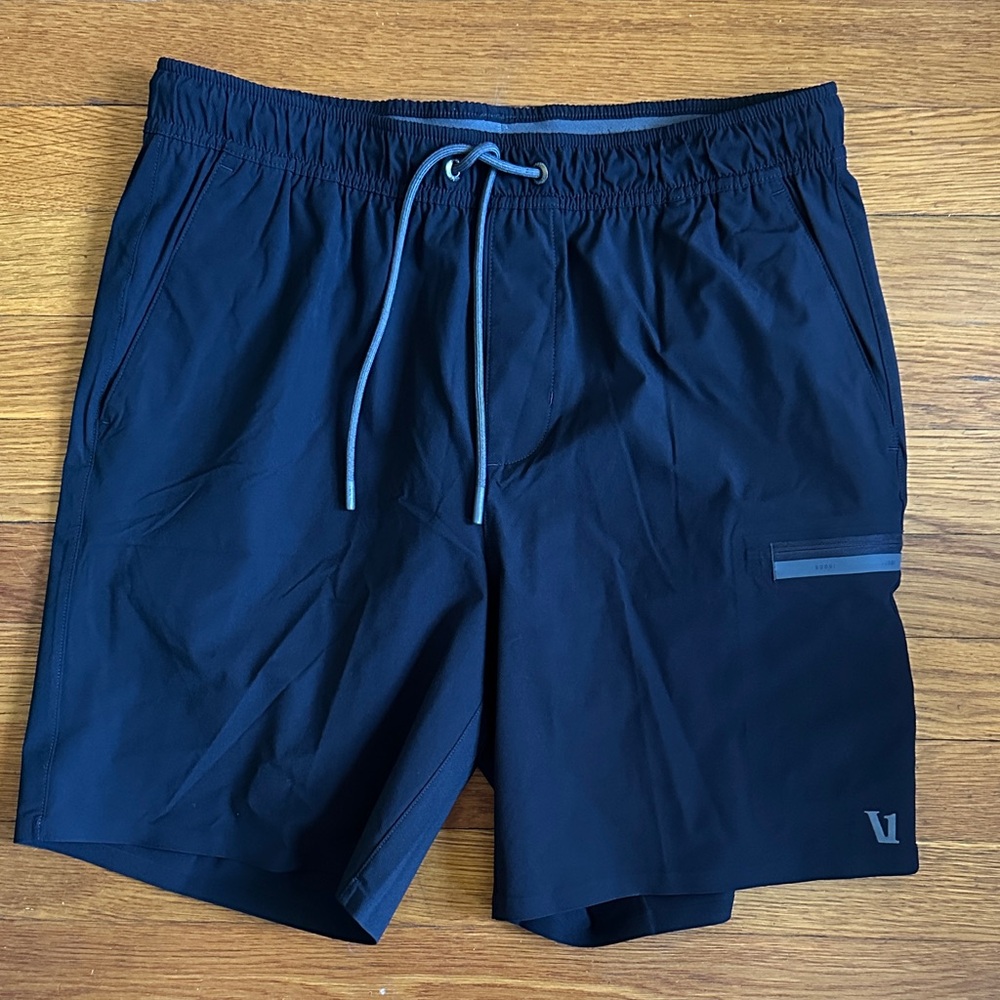 Vuori Grafton Black Athletic Shorts unlined Men’s small, BRAND NEW